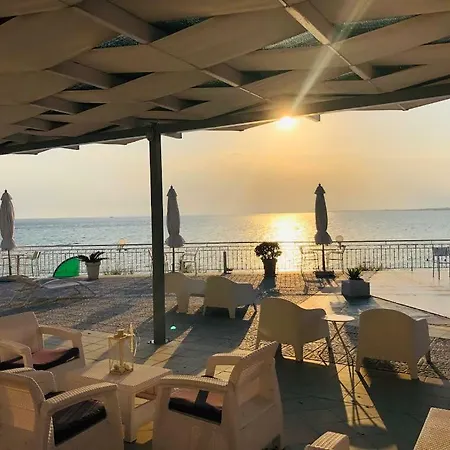 Sunset Almyros And Appartement